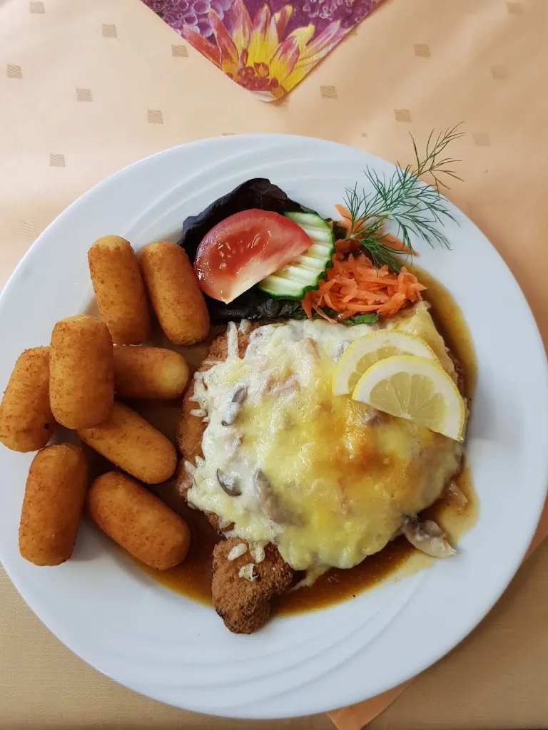 Gaststätte Goldborn_Mittweida_slider_image_3