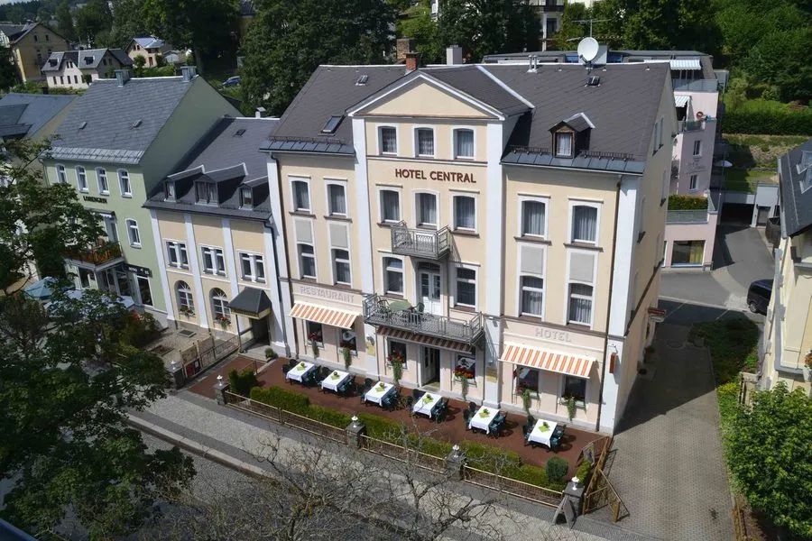 Hotel Central restaurant in Elster