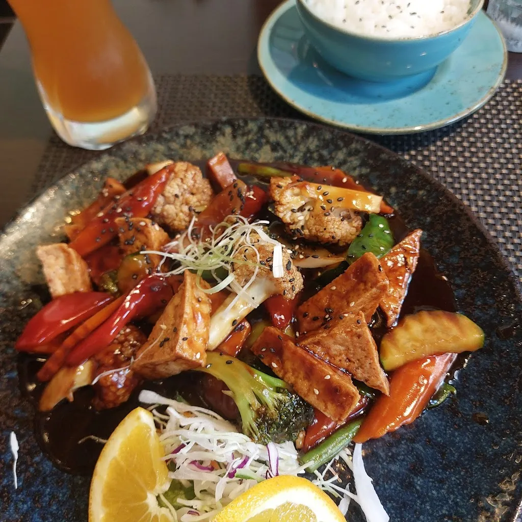 Restaurant MIO - Sushibar & Asia Cusine_Düben_slider_image_3