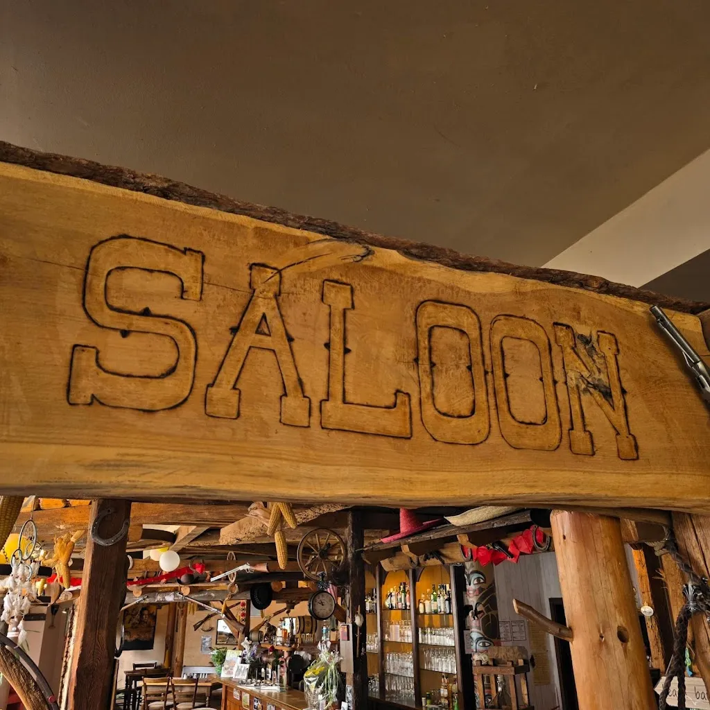 Country & Western bar gold rush_Düben_slider_image_3