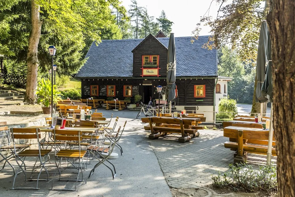 Hotel und Restaurant Köhlerhütte-Fürstenbrunn im Erzgebirge restaurant in Grünhain-Beierfeld