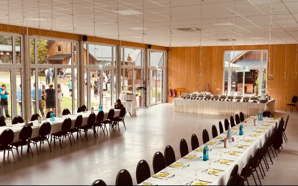 Forsthof Waidmannsheil - Rauchhaupt GmbH_Bennewitz_slider_image_1