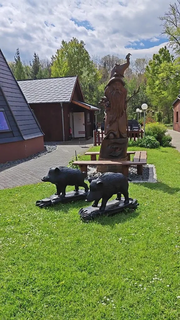 Forsthof Waidmannsheil - Rauchhaupt GmbH_Bennewitz_slider_image_2