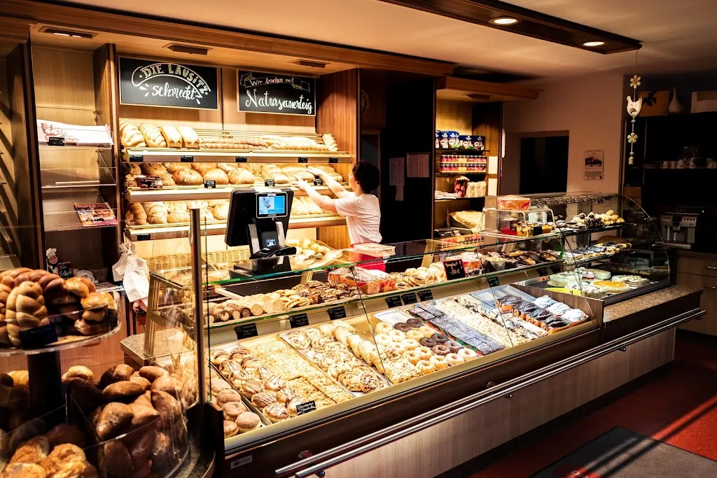 Bäckerei Roland Ermer restaurant in Bernsdorf