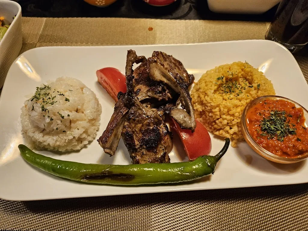 By Ayla Jahnhalle_Baiersdorf_slider_image_3