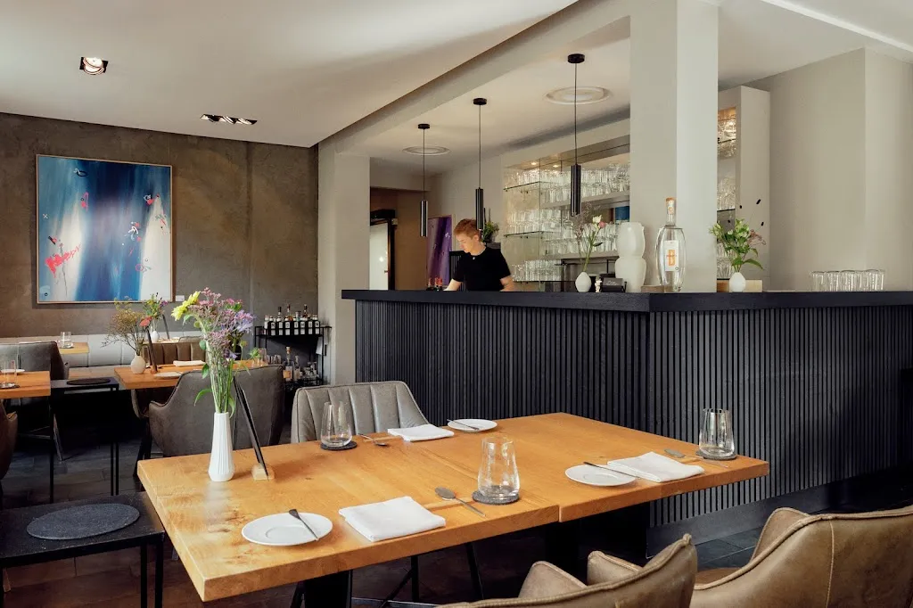 Restaurant Zeik_Hamburg_slider_image_1