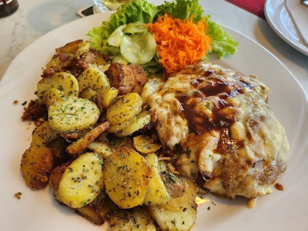 Schotts Einkehr_Coswig_slider_image_3