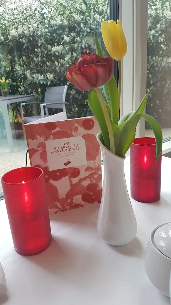 Joe Scholz_KIRSCHGARTEN & KIRSCHLAUBE_Schirgiswalde_review