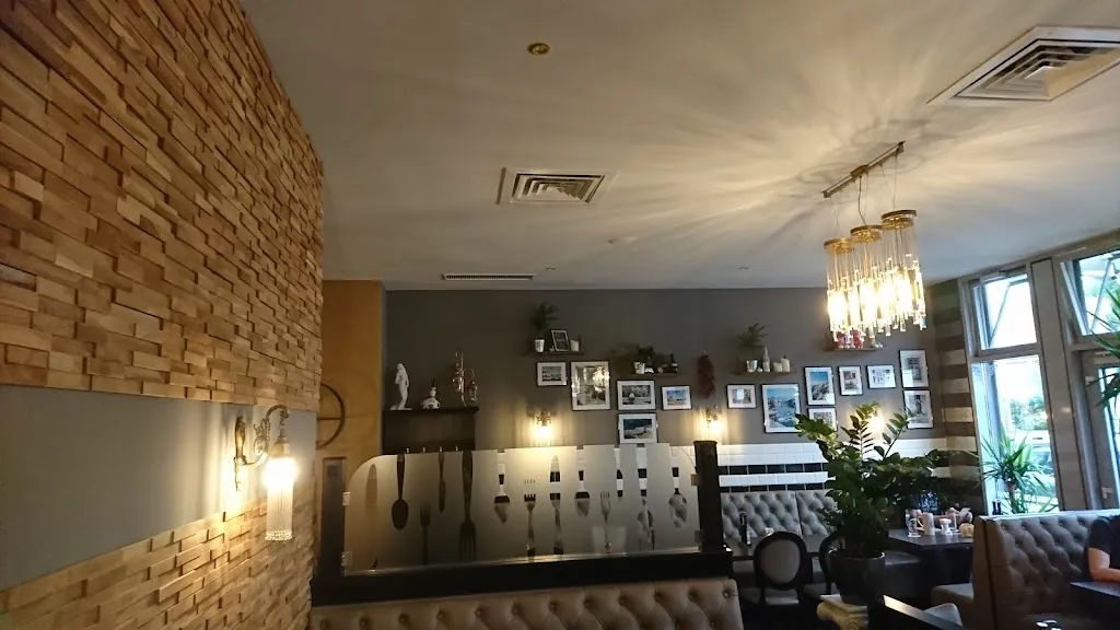 World-Food griechisches Restaurant und Bistro_Freiberg_slider_image_1