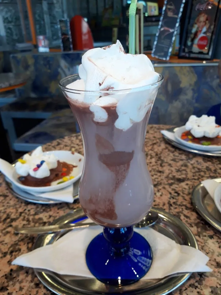 Menu_Eiscafé-Azzurro_Brand-Erbisdorf_image_9