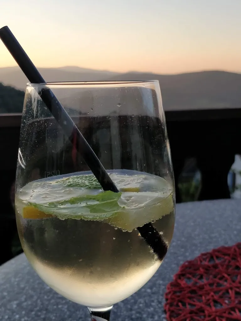 Sabine Heider_Panorama-Landgasthof Ranzinger_Schöfweg_avis