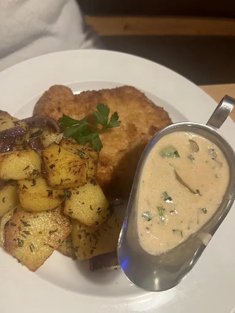 Julia Plasil_Bavarium Bar - Bistro - Wirtshaus_Deggendorf_recensione