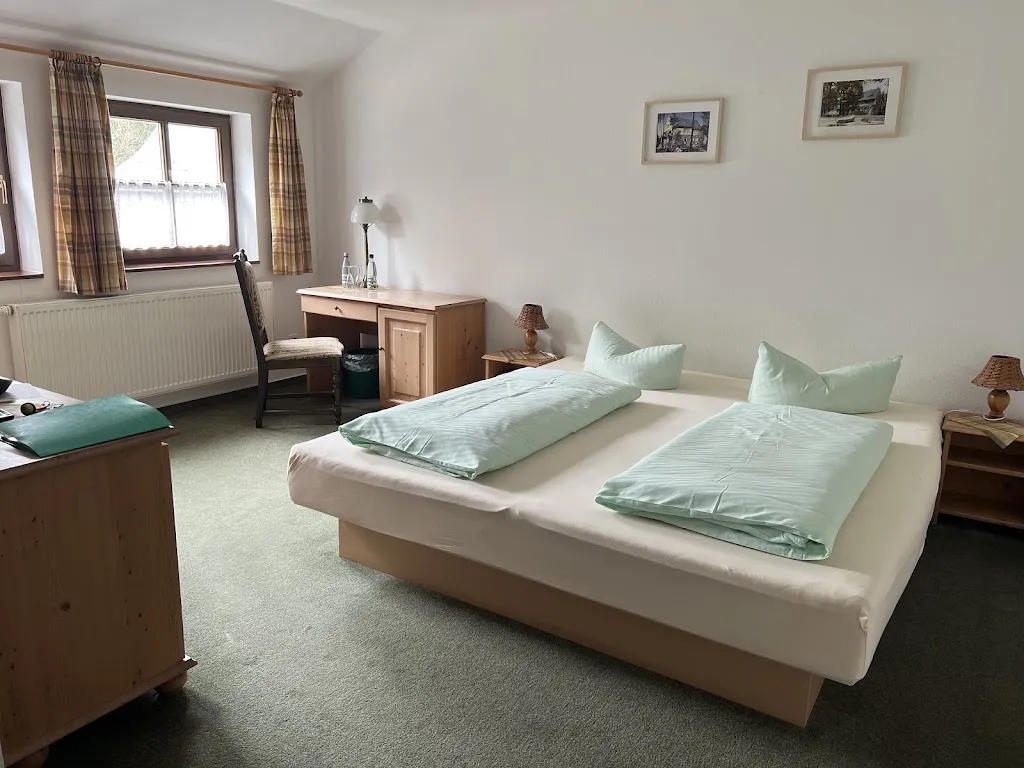 Berghotel/Berggaststätte Greifensteine_Ehrenfriedersdorf_slider_image_2