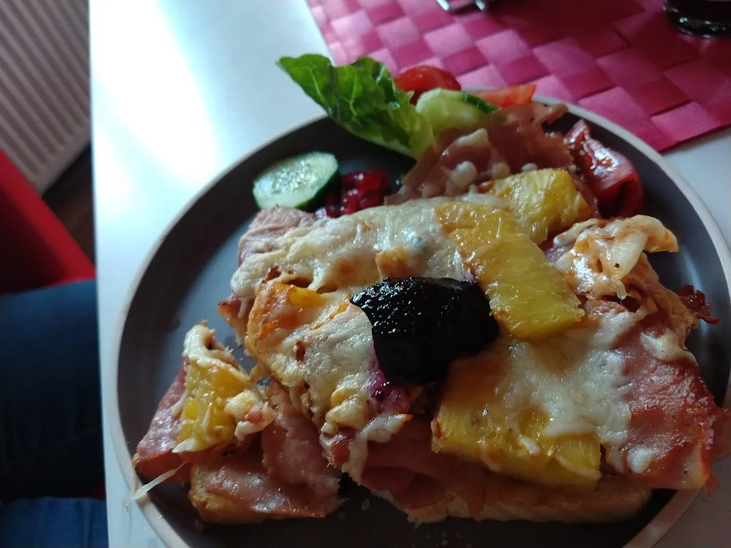 Menu_Bürger Café Ostbahnhof_Döbeln_image_7