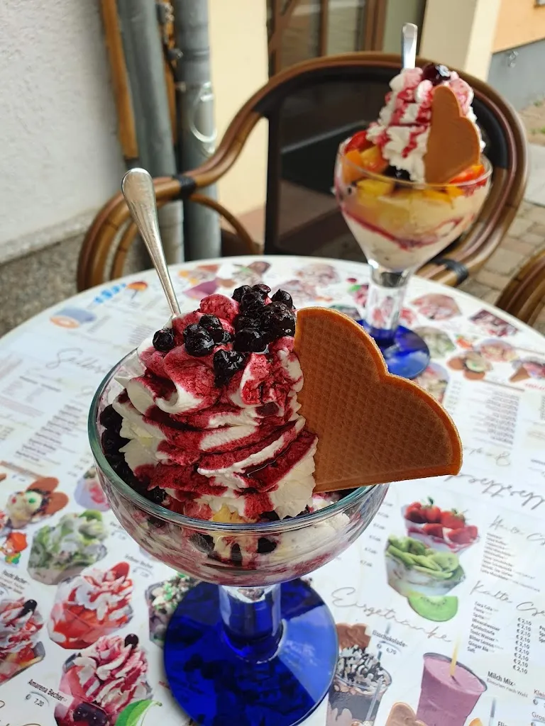 Eiscafé Rialto_Döbeln_slider_image_2