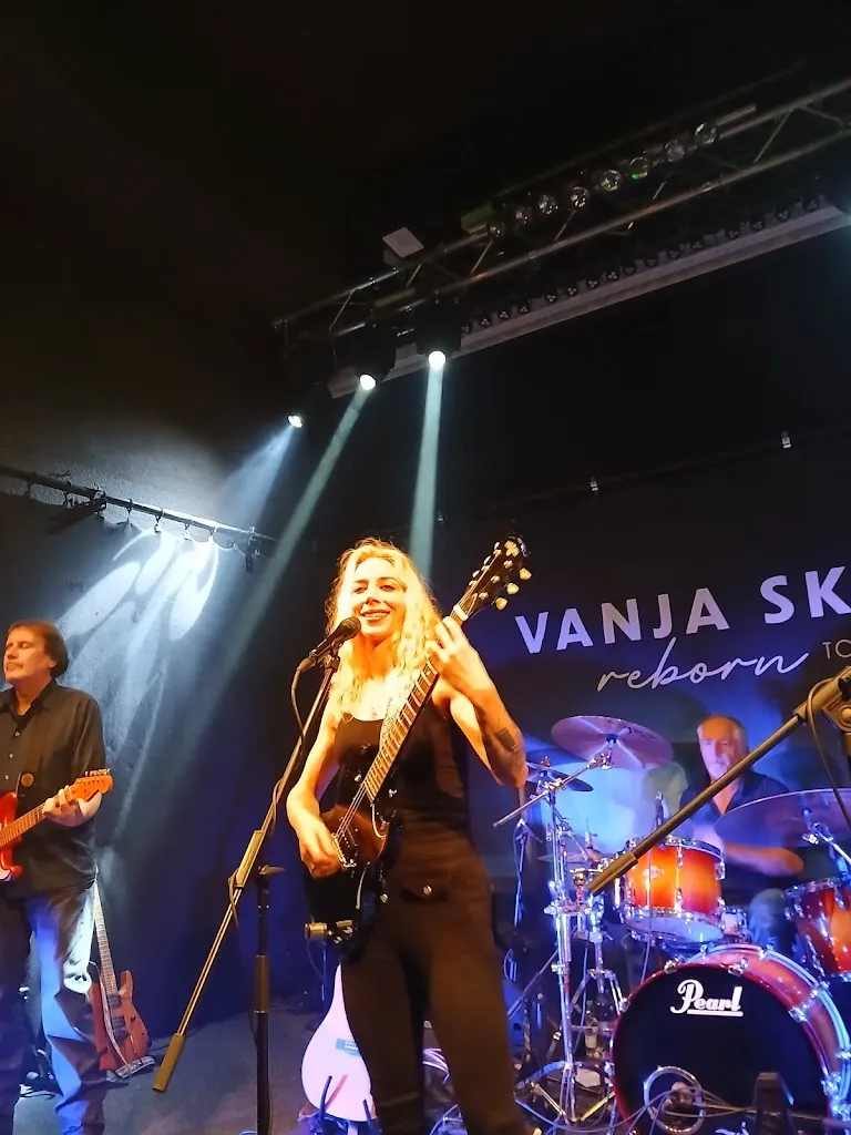 Frank Klinnert_KL17 Klub_Döbeln_review