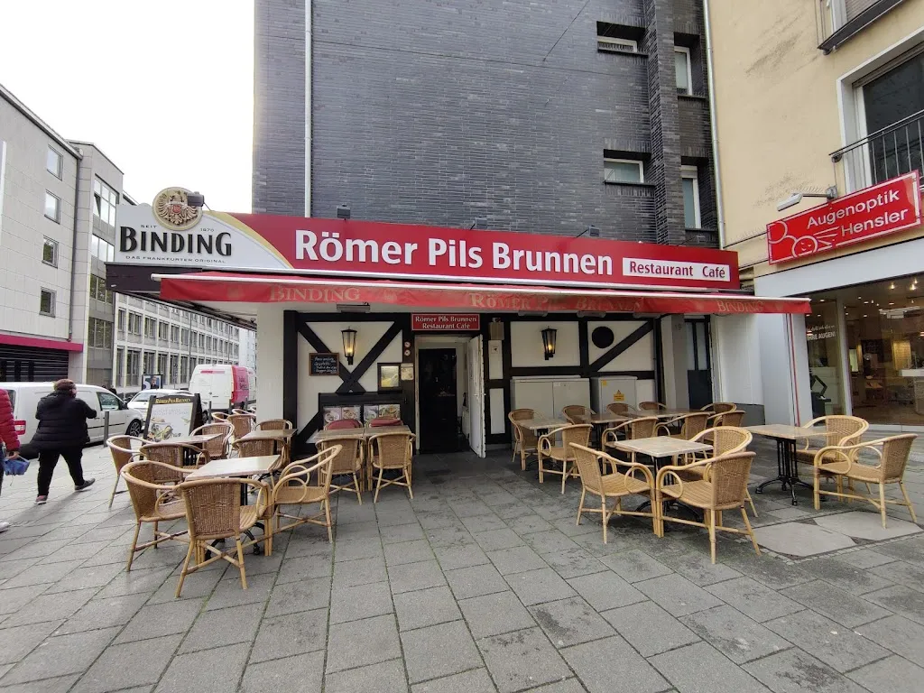 Römer Pils Brunnen ristorante a Main