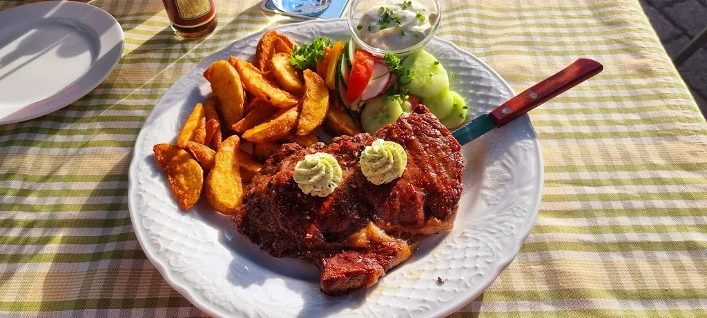 Gaststätte Karpfenschänke_Geringswalde_slider_image_3