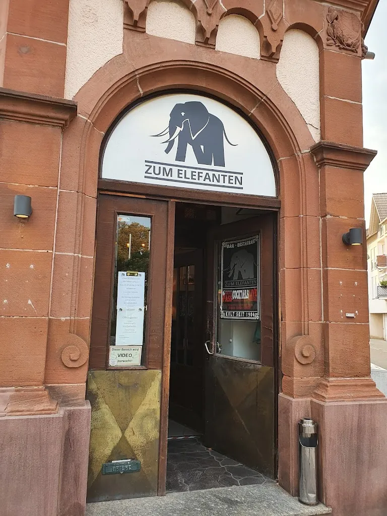 Zum Elefanten restaurant in Frankenthal