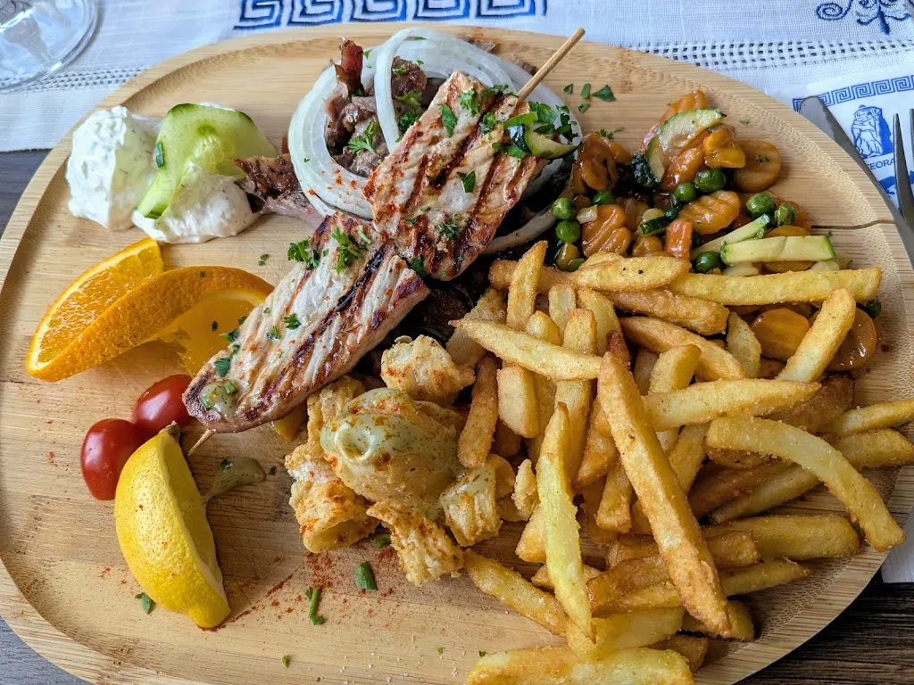 Metaxa Greek Restaurant_Ramstein-Miesenbach_slider_image_3