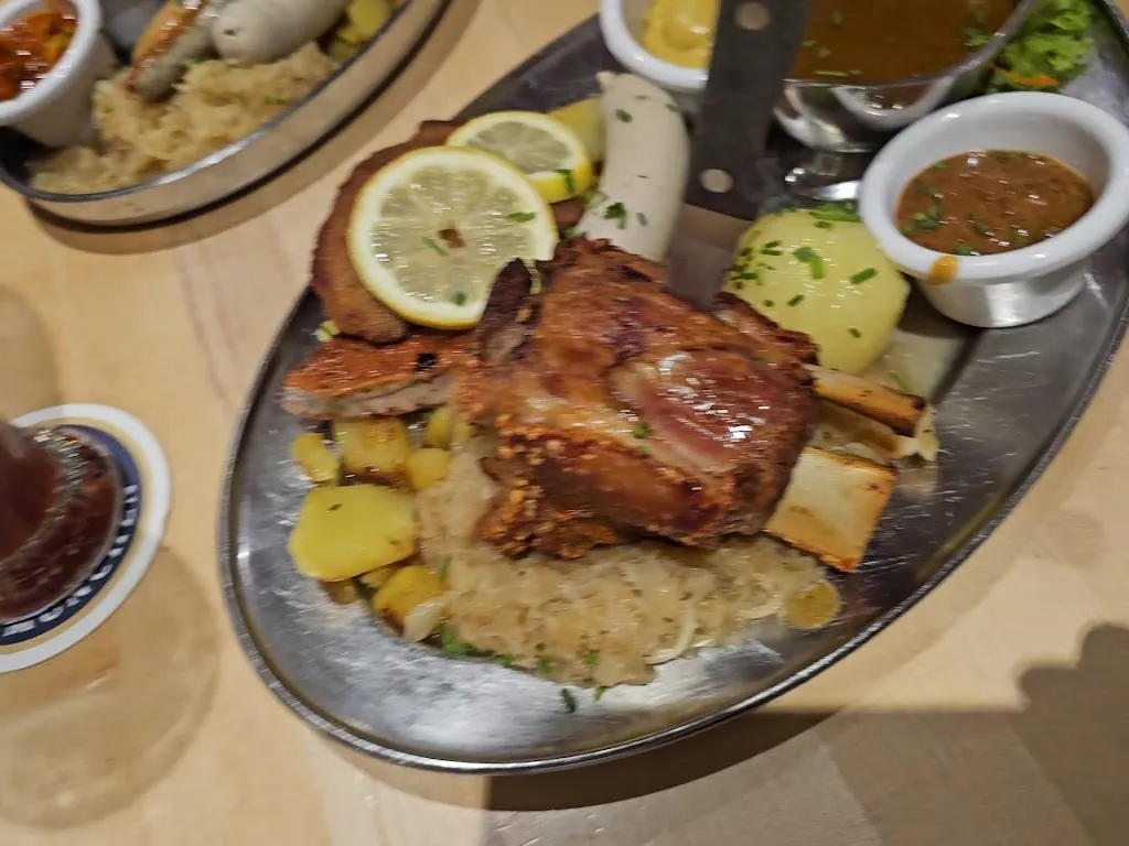 Restaurant Paulaner am Dom_Main_slider_image_2