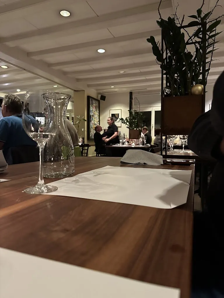 Nikki Flory_Winzerhaus_Weiningen_review