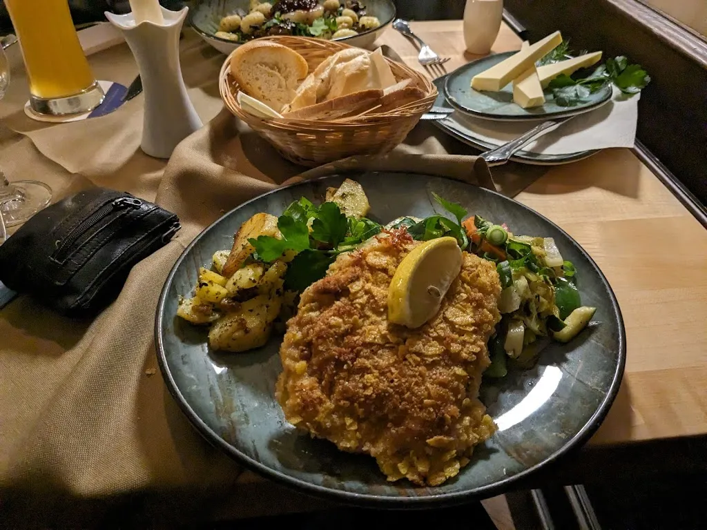 Redbird Plays_Domkeller_Meißen_review