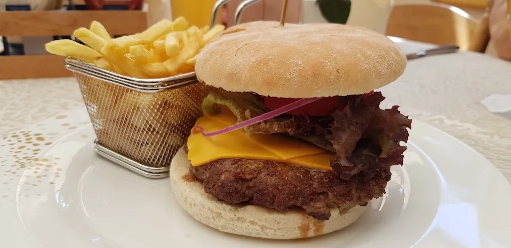 Menu_Der Brunnenhof - Fränkisches Landgasthaus & Genuss-Manufaktur_Oberschwarzach_immagine_9