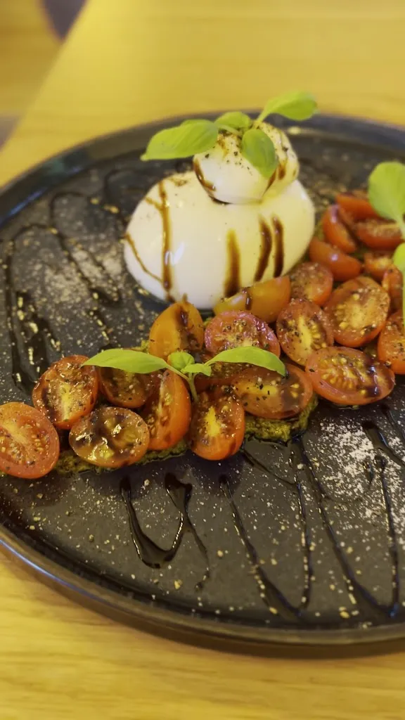 Restaurant Aurela_Grainau_slider_image_2