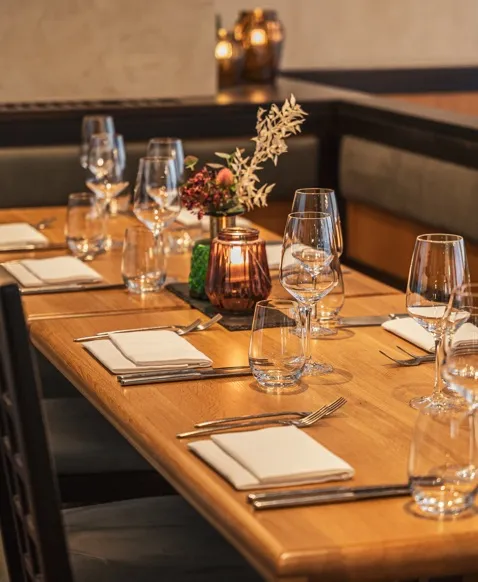 Schwarzer Stern ristorante a Main