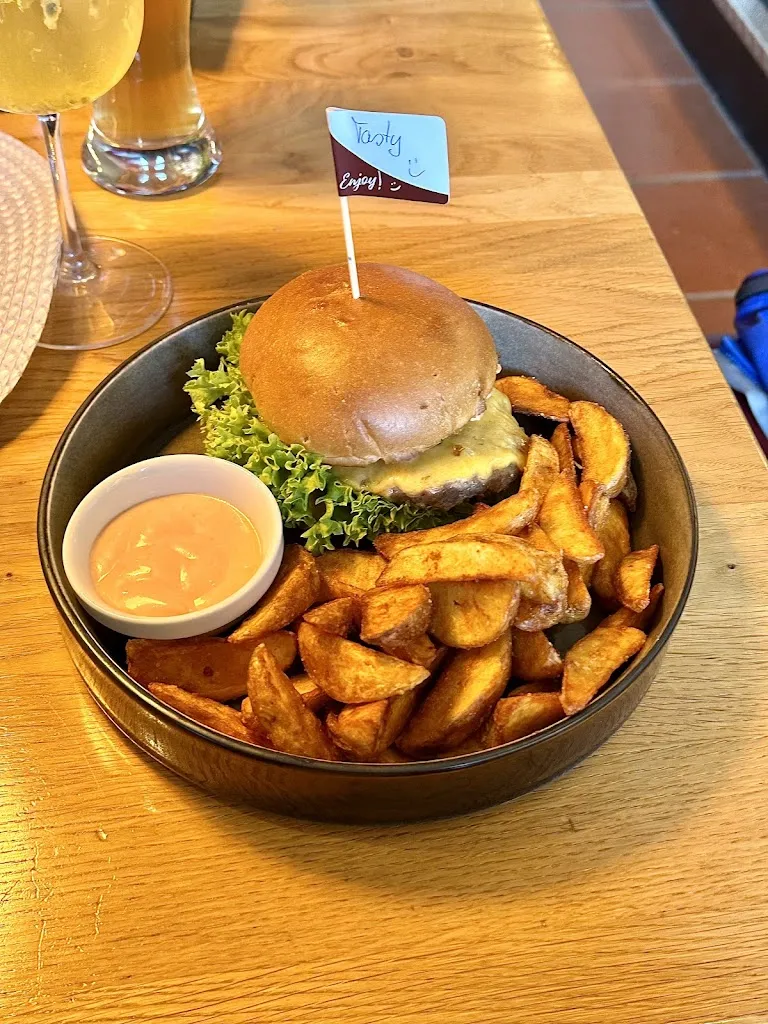 Das Bistro & Kleinkunstbühne - Laufen_Laufen_slider_image_3