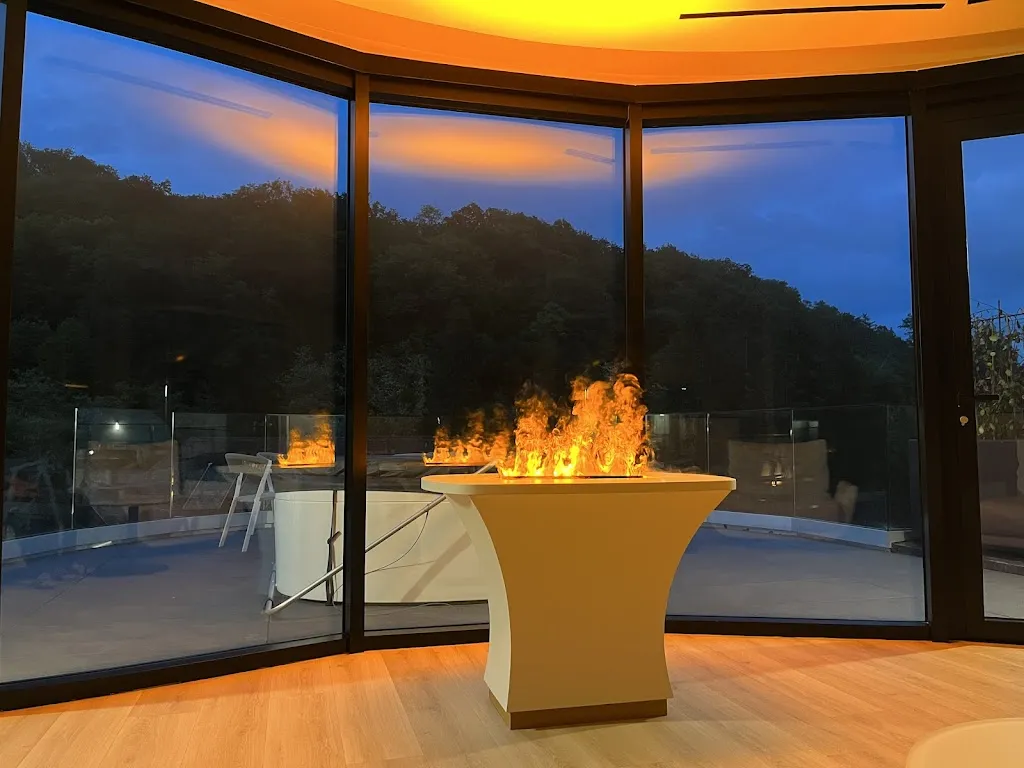 Restaurant Le Garden at Le Clos des Délices_France_slider_image_3