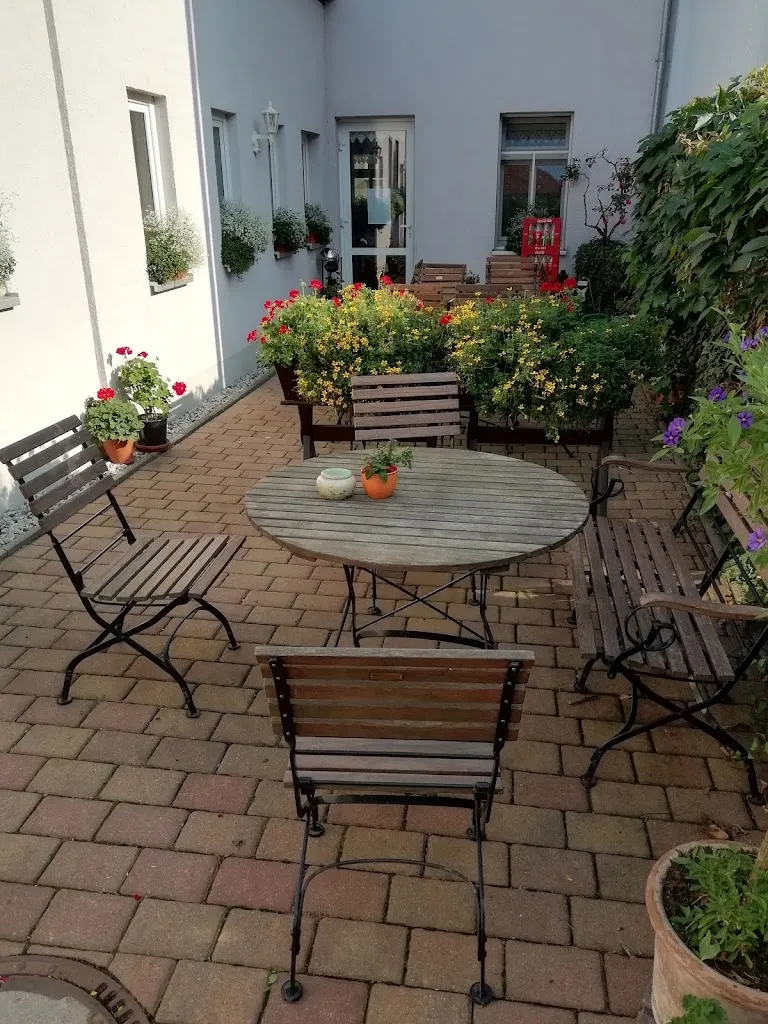 Weberstube Imbiss-Gaststätte Inh.Tino Scheffler_Hainichen_slider_image_1