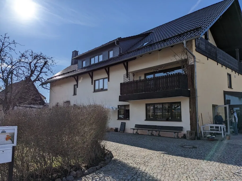 Eiscafé & Restaurant - Martina Kodym_Halsbrücke_slider_image_3