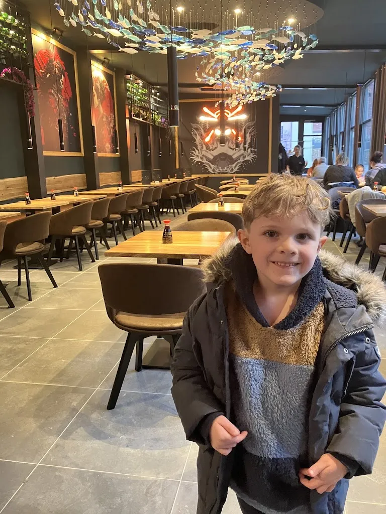 Lauren Leiderman_Taumii Restaurant Sushi & Asia Fusion_Görlitz_review