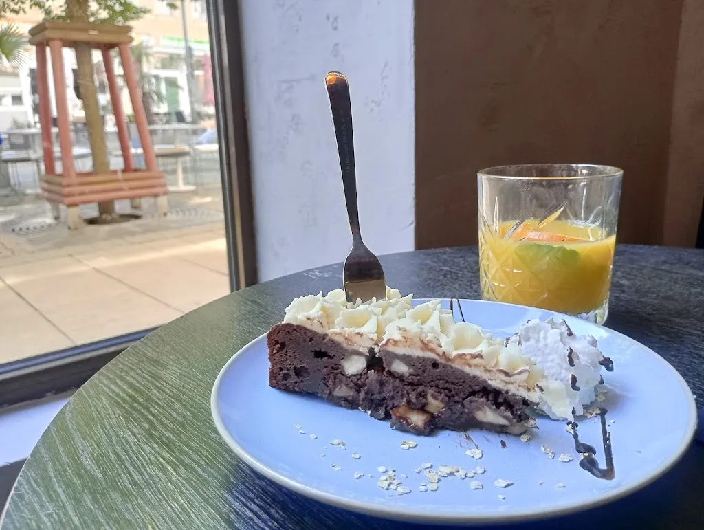 Renzo Torrecuso_BIKINI Görlitz _Görlitz_review