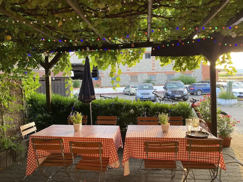 Pizzeria Bella Napoli restaurant in Großeibstadt