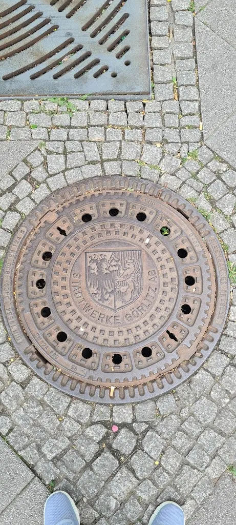 Katrin Zieger_Rauschwalder Garagenklause_Görlitz_avis