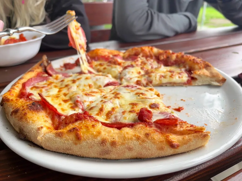 Jeronym Kristof_Little Paradise_Görlitz_review