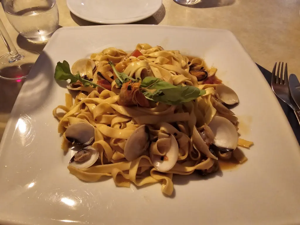 Restaurant Mock bei Luigi restaurant in Grabfeld