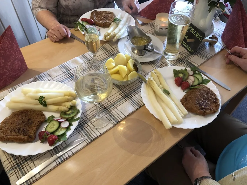 Förster's Kaffeestube Grit Häschke_Herrnhut_slider_image_2