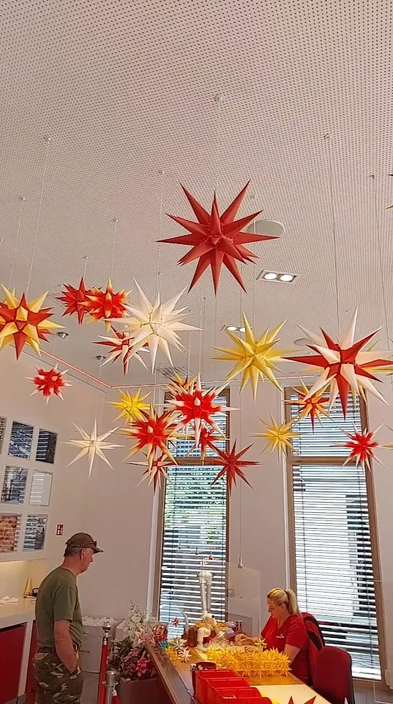 The Herrnhut Star Company_Herrnhut_slider_image_2