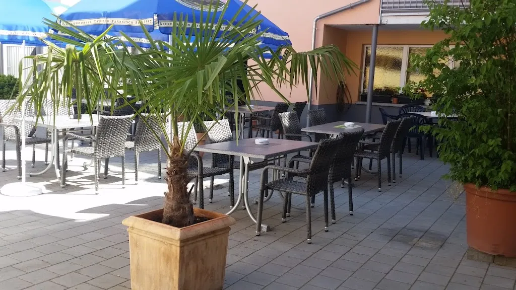 Mykonos - Gaststätte & Biergarten restaurant in Grettstadt