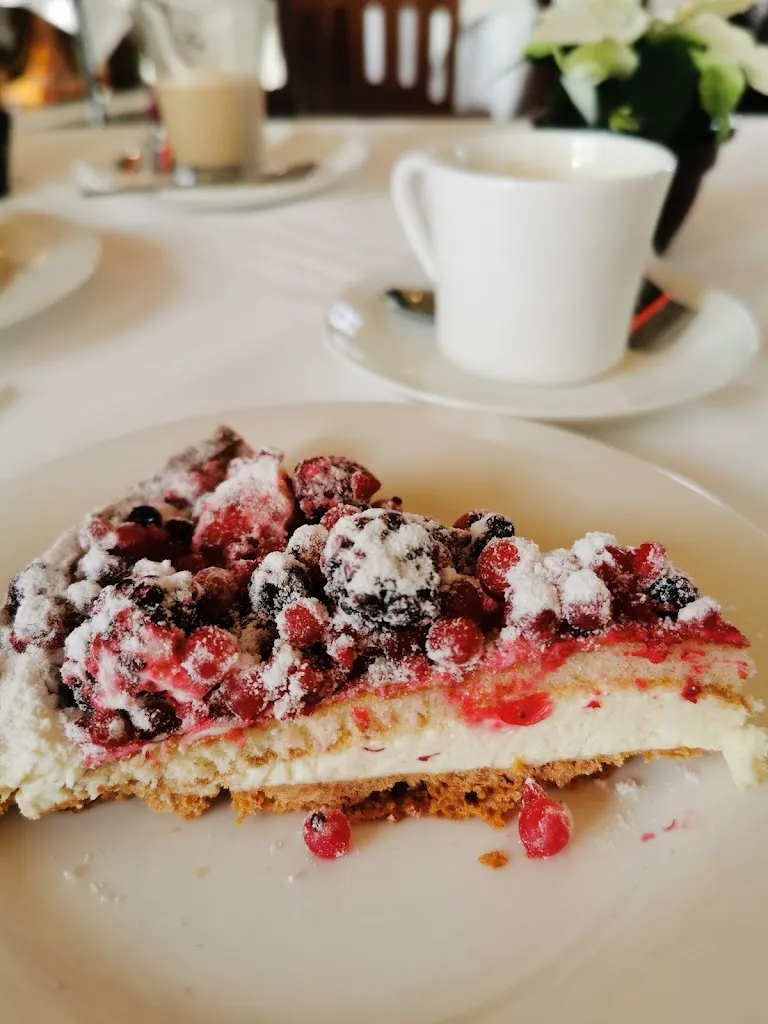 Menü_Orangerie im Kurpark Café-Restaurant-Eventlocation_Höhe_Bild_5