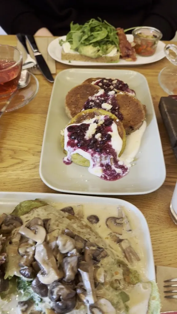 Ennie's Deli & Mehr_Homburg_slider_image_2