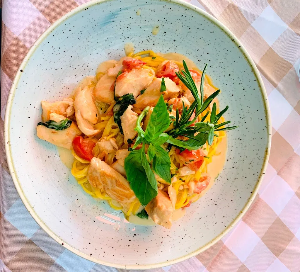 Pizzeria Napoli_Höhe_slider_image_2