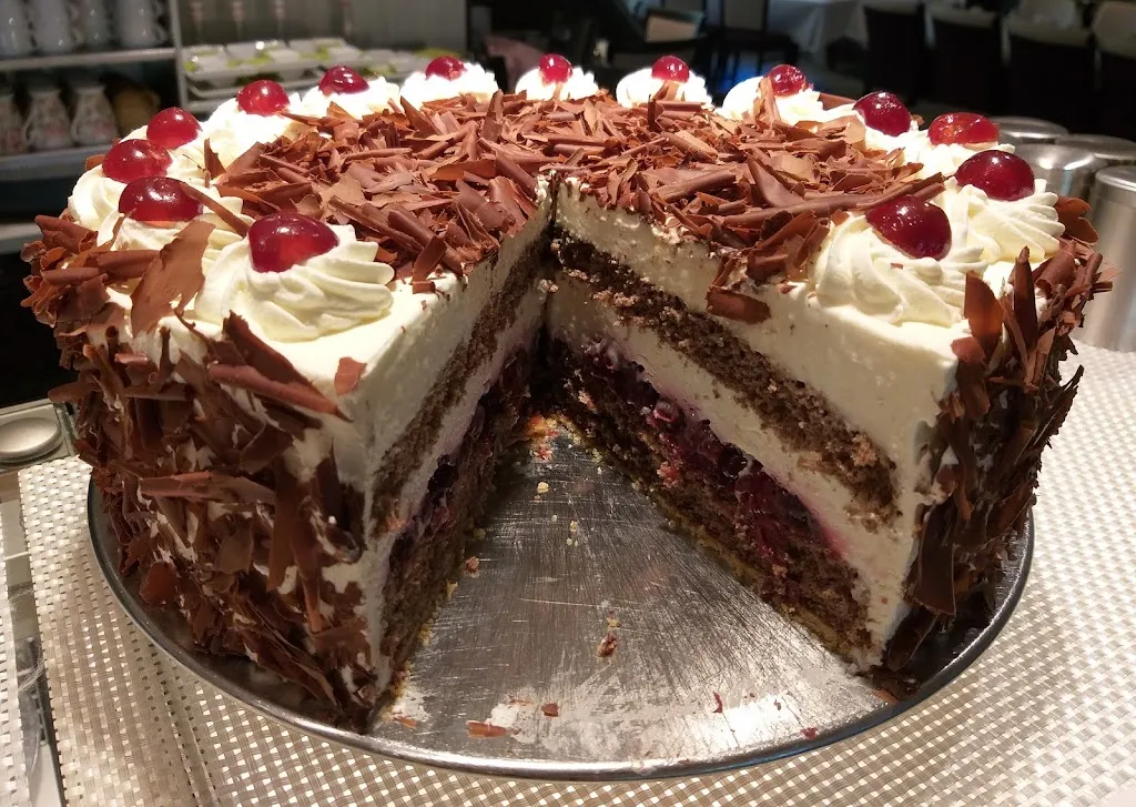 Senior Commander_Parkcafe Stern_Schwarzwald_review