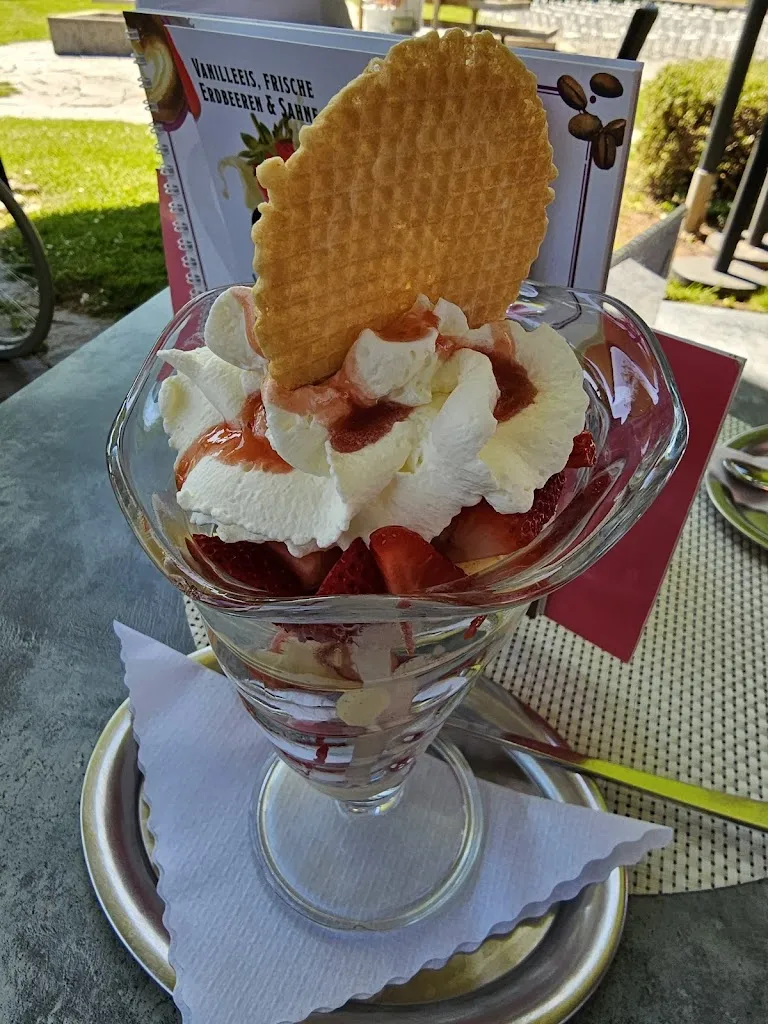 Parkcafe Stern_Schwarzwald_slider_image_3