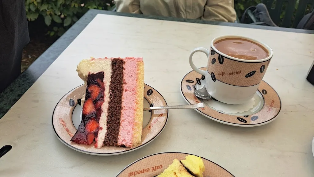 Balzer Spa Café_Jonsdorf_slider_image_3