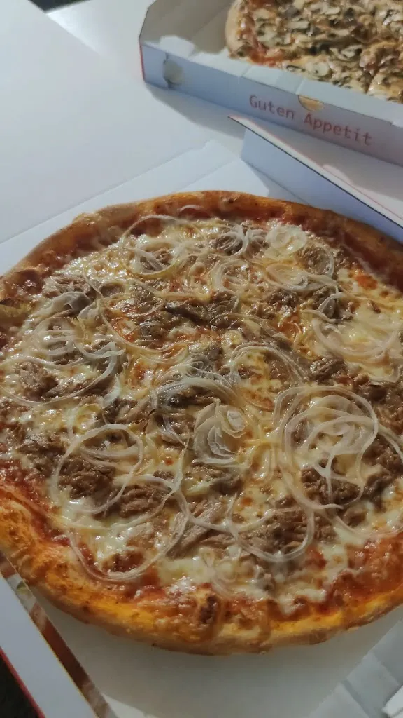 Alen Alešević_Da Pino Grassau - Im Tennisclub_Grassau_review